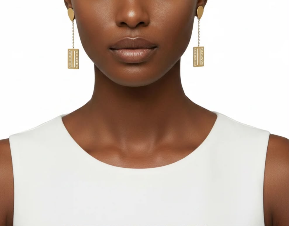 Regal Exquisite -Elan Linear Gold Earring